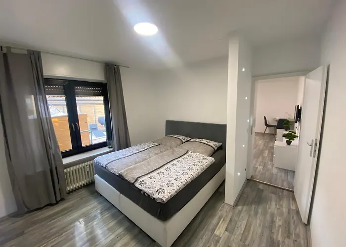 Wohnen Direkt An Der Rheinpromenade Mit Whirlpool Und Sauna
