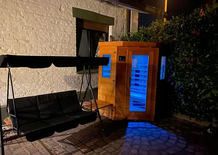 Wohnen Direkt An Der Rheinpromenade Mit Whirlpool Und Sauna